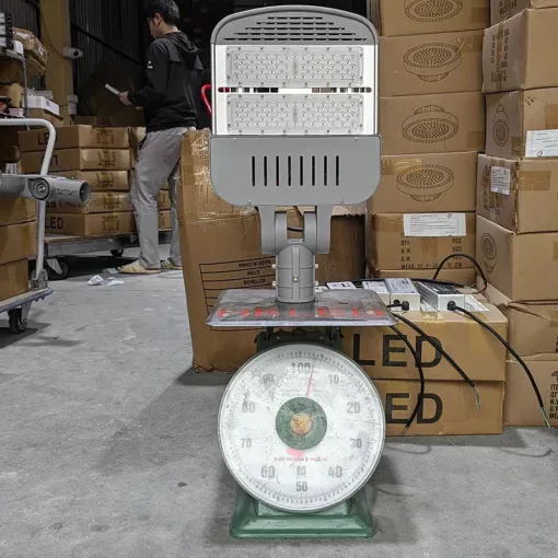 Đèn LED đường phố D14 chip LED SMD - Công suất 100W - Ảnh 10
