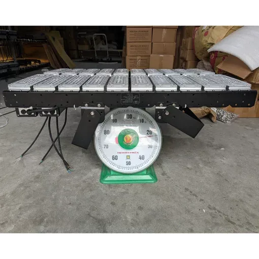 Đèn pha LED module SMD P03 - Công suất 1000W - Ảnh 9